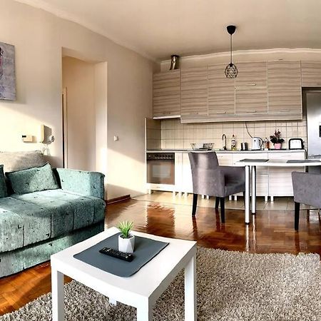 Sunkissed Apartment Bělehrad Exteriér fotografie